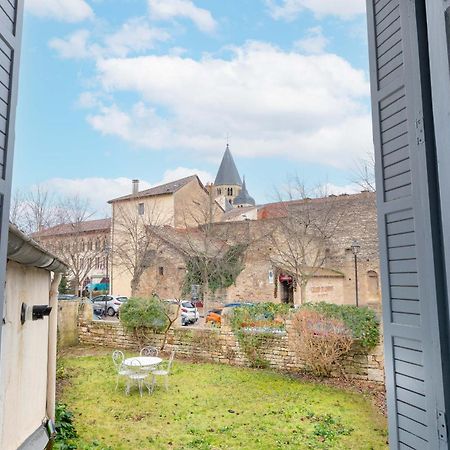 Cabana & La Place De L'Abbaye - Centre-Ville, Jardin Cluny Exterior photo